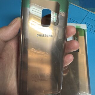 Задня кришка Samsung Galaxy S9 G960 Gold золотиста