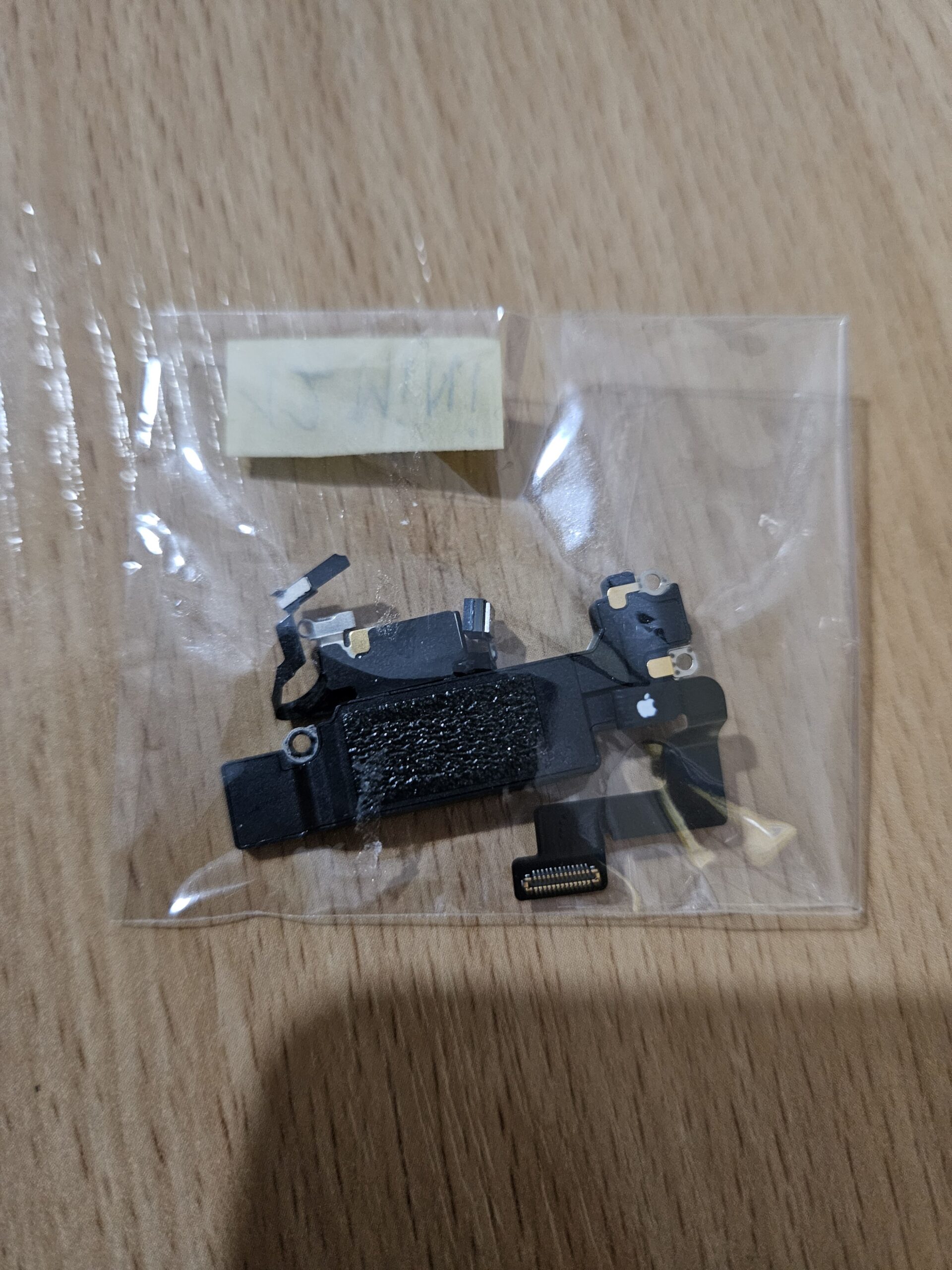 Iphone 12 mini слуховий динамік з датчиком