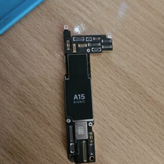 Iphone 13 Материнська плата заблокована Icloud