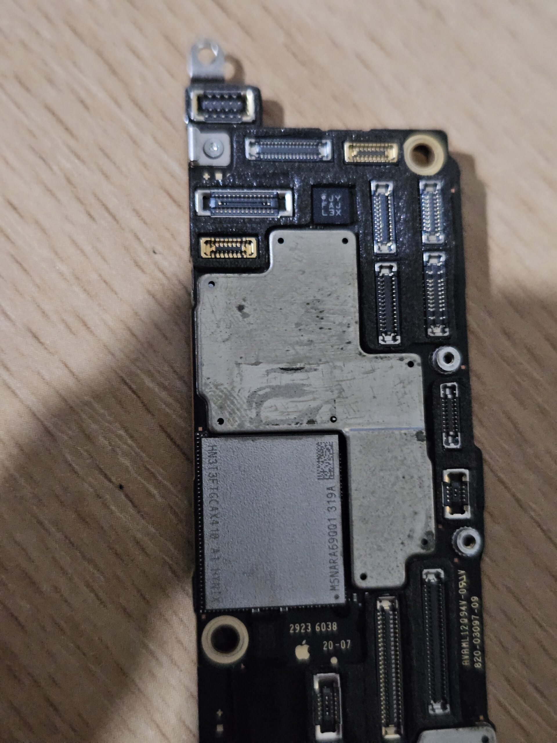 Iphone 15 Pro Материнська плата заблокована Icloud 1TB EU - Зображення 2